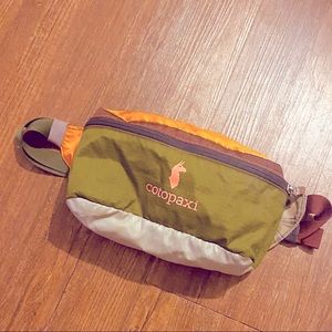 Cotopaxi fanny pack